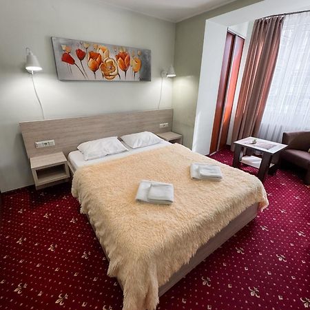 Apartments Deluxe Ivano-Frankivsk Exteriér fotografie