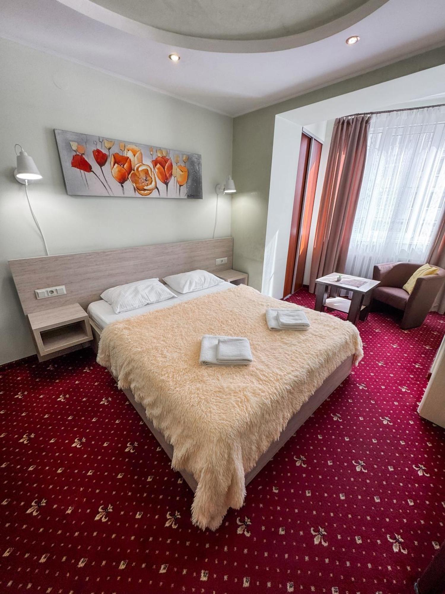 Apartments Deluxe Ivano-Frankivsk Exteriér fotografie