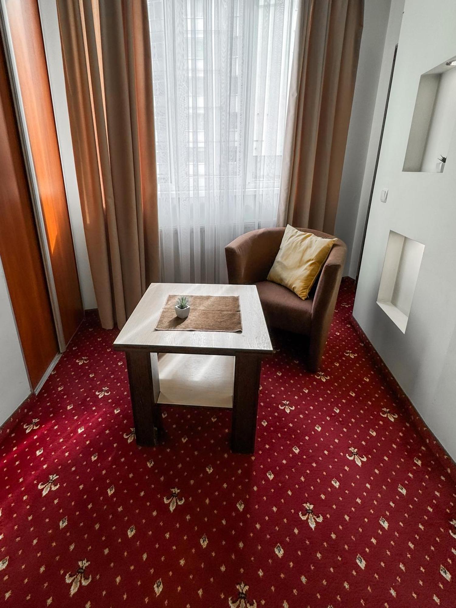 Apartments Deluxe Ivano-Frankivsk Exteriér fotografie