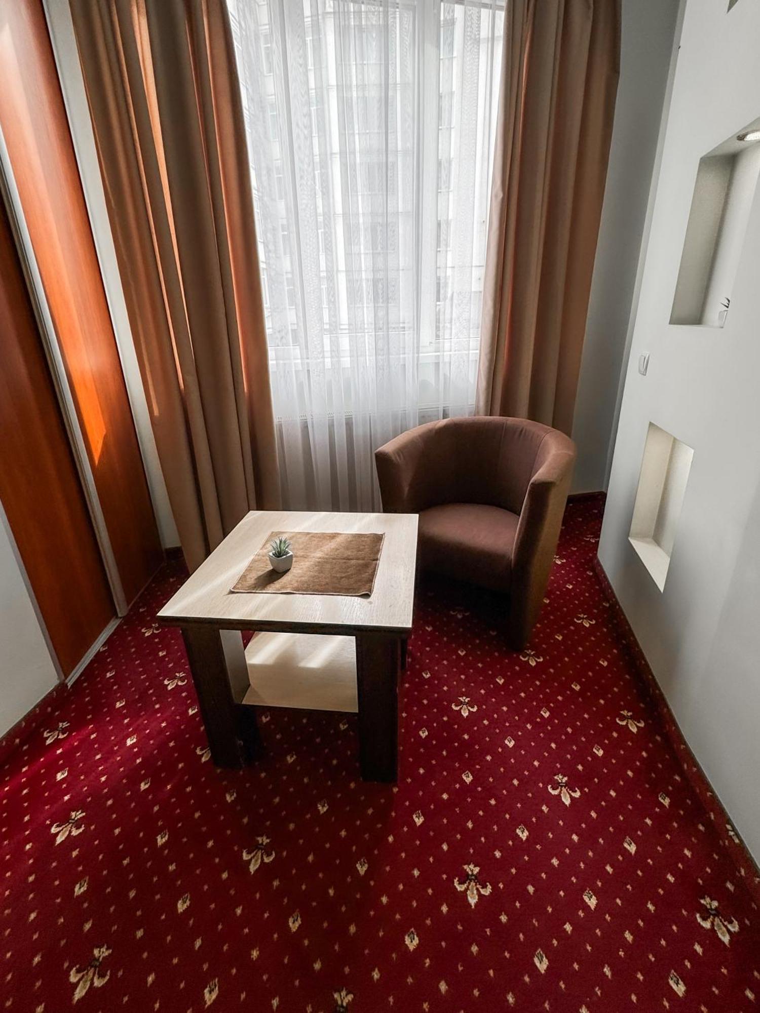 Apartments Deluxe Ivano-Frankivsk Exteriér fotografie