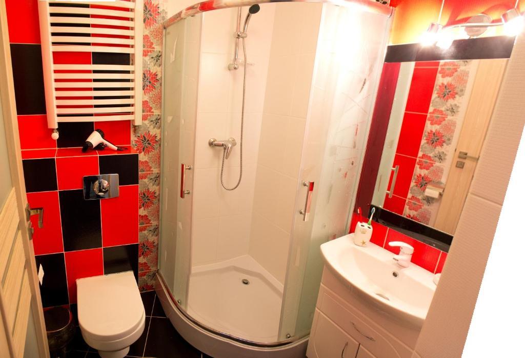 Apartments Deluxe Ivano-Frankivsk Pokoj fotografie